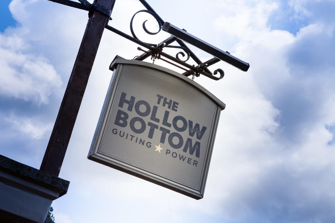 The Hollow Bottom Guiting Power 외부 사진